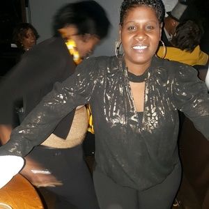 Meet your Posher, Latrina